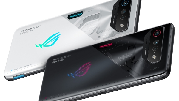 ASUS Republic of Gamers presenta la serie ROG Phone 7 all'evento di lancio virtuale &quot;For Those Who Dare&quot;